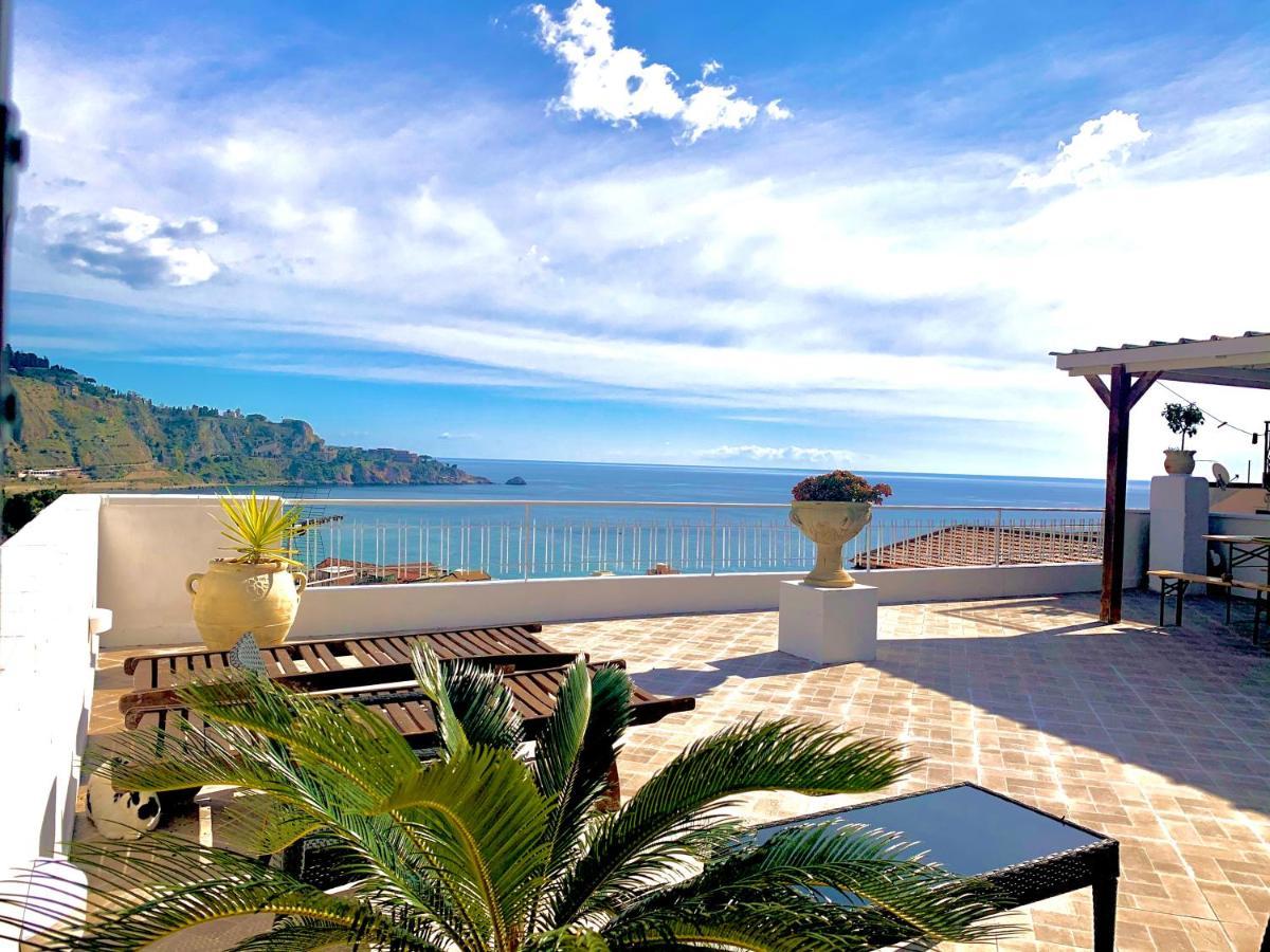 Panoramic Taormina Bay View Apartamento Exterior foto